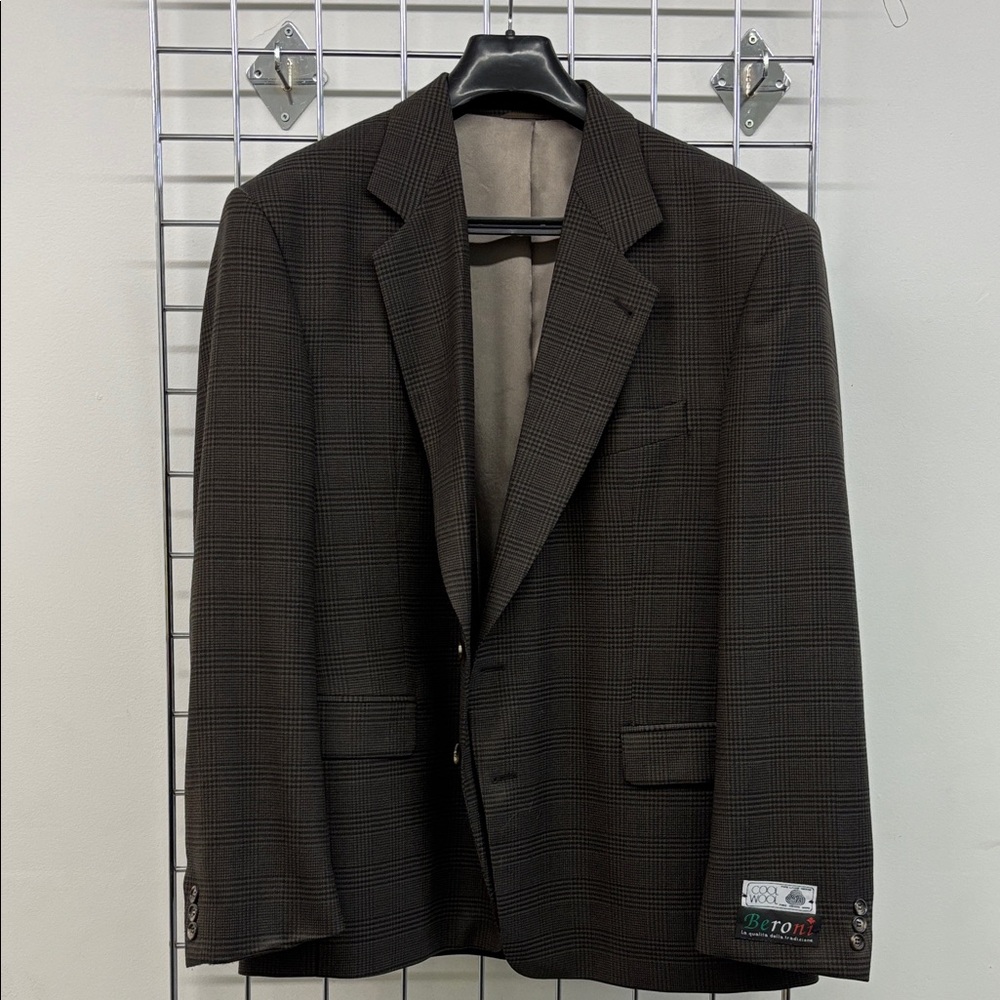 Elegant Brown Plaid Blazer